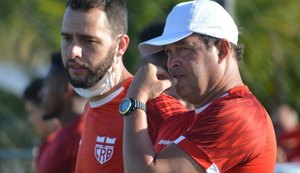 Perseguido pelos times do Z4, CRB precisa vencer o Avaí
