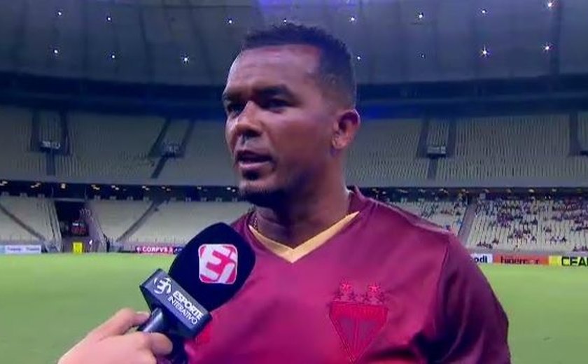 Atacante Zé Carlos rescinde contrato com o Fortaleza e está sem clube