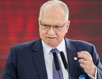 Fachin repudia fala de Milei contra Moraes e reafirma autonomia do STF