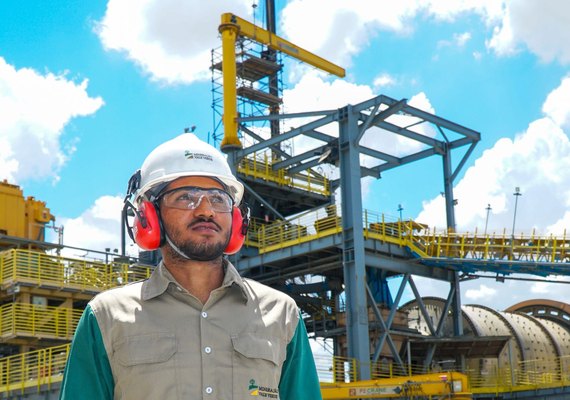 Cinco anos levando Craíbas para o mundo: MVV comemora trajetória