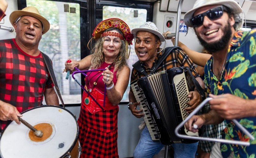 “Forró no VLT” abre junho com viagem animada e clima junino em Maceió