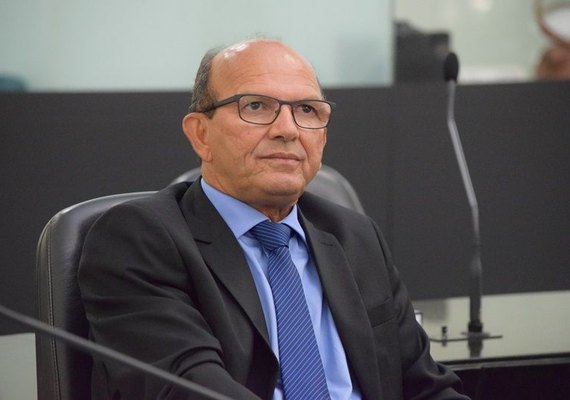 Representação criminal contra Cícero Cavalcante é remetida para o primeiro Grau