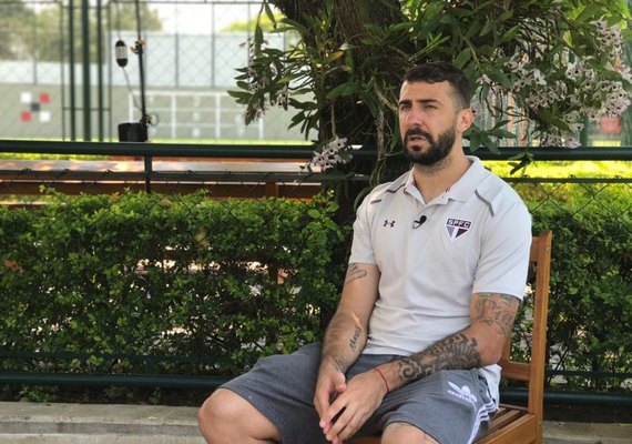 São Paulo não quer vender Pratto, diz agente, mas River mantém otimismo