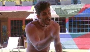 Vídeo! Doctor Marcos pirou, a chapa esquentou e o 'BBB 17' pegou fogo