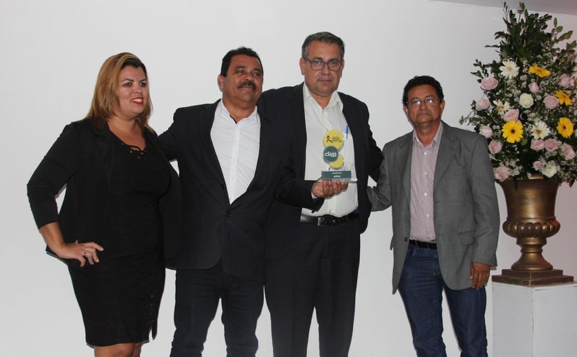 Décimo Prêmio Destaque Empresarial homenageia a Tribuna no Maceió Mar Hotel