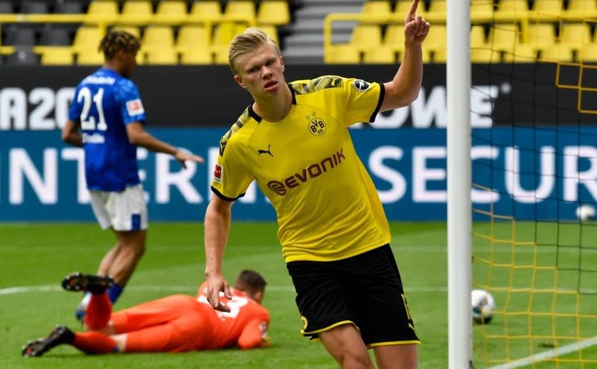 Borussia Dortmund atropela o Schalke 04 na volta do Campeonato Alemão