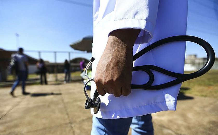 Sindicato em Alagoas defende carreira nacional para os médicos