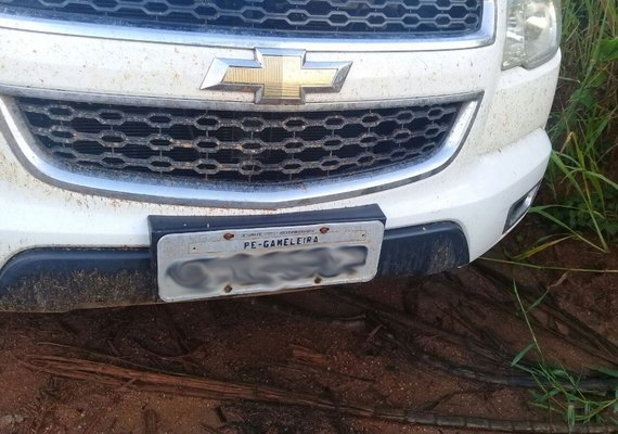 Homem é encontrado morto dentro do carro de PM de AL baleada durante assalto