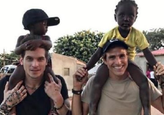 Gianecchini viaja com amigo para a África e afirma: 'Não somos um casal'