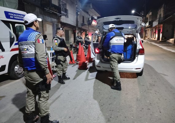 Três pessoas são presas por embriaguez ao volante