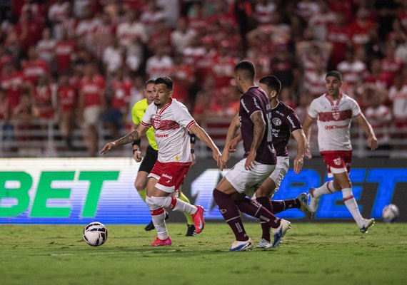 CRB empata com a Ferroviária no Rei Pelé e fica mais distante do G4