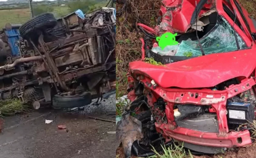 Mulher morre após colisão entre carro e carreta na Curva do S, na AL-220