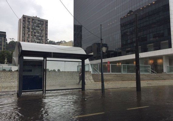 Chuva causa transtornos no Rio pelo terceiro dia consecutivo