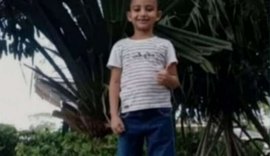 Garoto de 7 anos morre ao cair de bicicleta e bater a cabeça no chão no Ceará