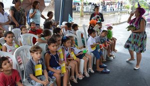 Estudantes participam da Festa Literária de Fernão Velho