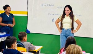 Barra de Santo Antônio: Prefeita Lívia Carla visita nova escola no povoado Santa Rosa
