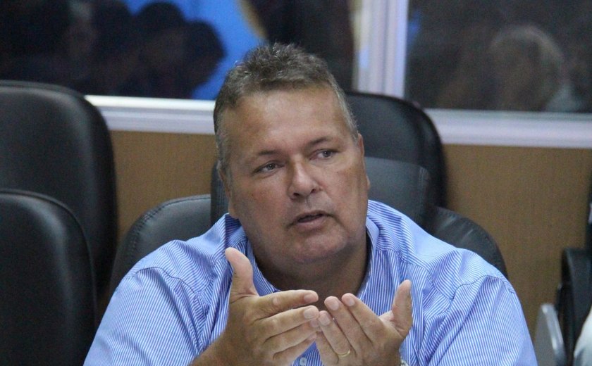 Carimbão vai disputar vaga na Câmara de Maceió pelo MDB