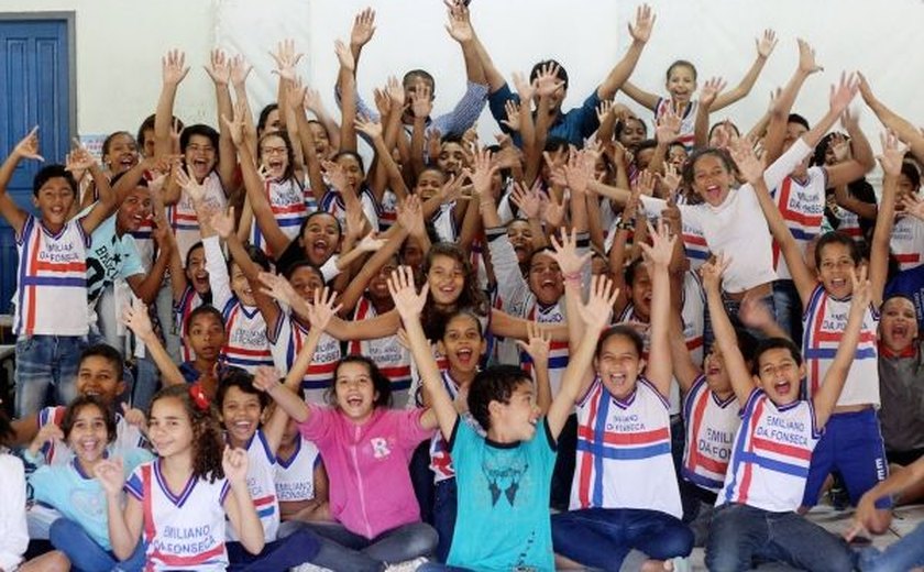 Secretaria fomenta ações educacionais para jovens de Alagoas