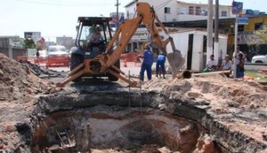 Casal conclui conserto de rede de esgoto do conjunto Santo Eduardo