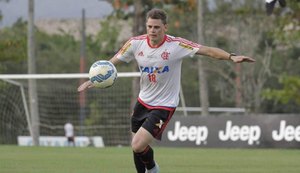 Ainda sem titulares, parte do elenco do Flamengo se reapresenta no Ninho do Urubu