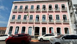 Biblioteca Pública recebe exposição “Arte, Vida e Superação”