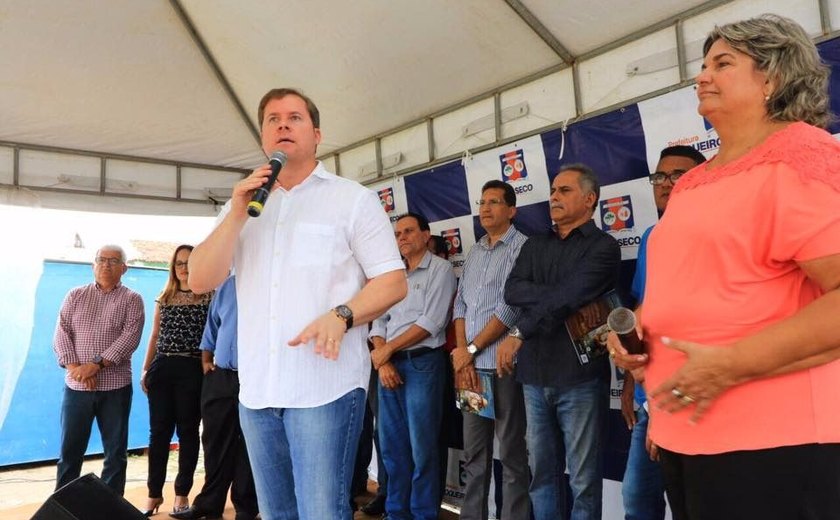 Marx Beltrão garante R$ 1,1 mi para orla lagunar em Coqueiro Seco