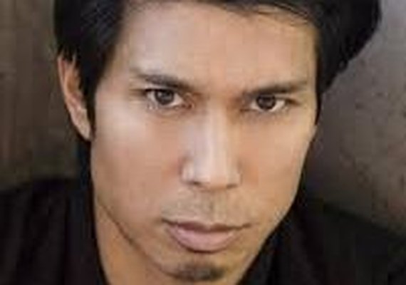 Ator da série “Hawaii Five-0”, Keo Woolford morre aos 49 anos