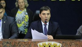 Kelmann Vieira é reeleito presidente da mesa diretora da Câmara de Maceió