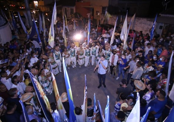 Candidatos estão proibidos de provocar aglomerações durante campanha