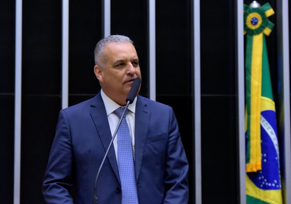 Alfredo Gaspar cobra explicações do Ministério da Justiça sobre fugas em presídio de segurança máxima