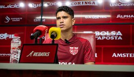 Kevin destaca evolução do CRB sob comando de Fábio Matias