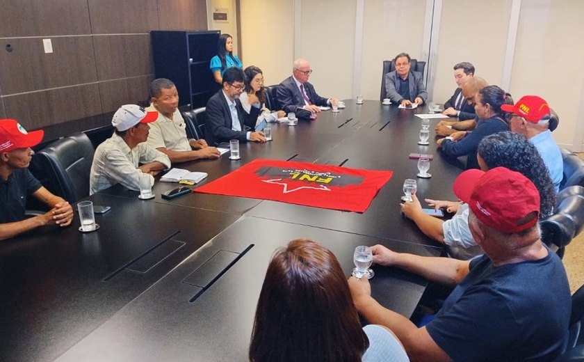 TJ/AL discute com movimentos sociais regularização de terras das usinas Laginha e Guaxuma