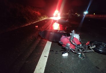 Motociclista morre ao colidir com cavalo na AL-220 em Arapiraca