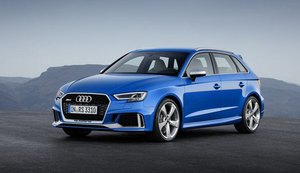 Novo motor e um visual ainda mais agressivo: Audi RS 3 Sportback recebe atualização