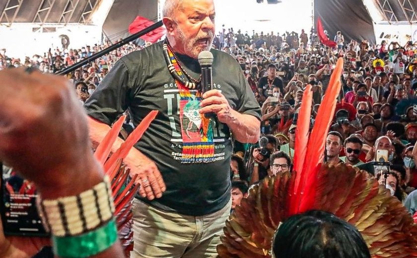 Fala de Lula sobre revogar medidas de Bolsonaro contra indígenas repercute no mundo