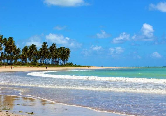 Praias de Marceneiro e Patacho são as mais cobiçadas em Alagoas