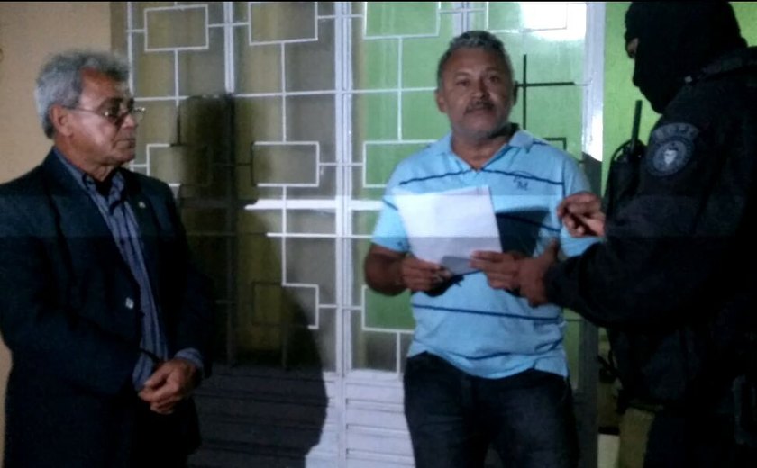 Ex-prefeito é alvo de investigação que apura desvios da Prefeitura de Santana