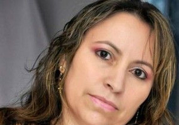 Técnica de enfermagem fala de erro que matou mulher e chora: 'Desculpe'