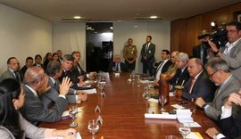 Temer participa de reunião do gabinete de crise em Brasília