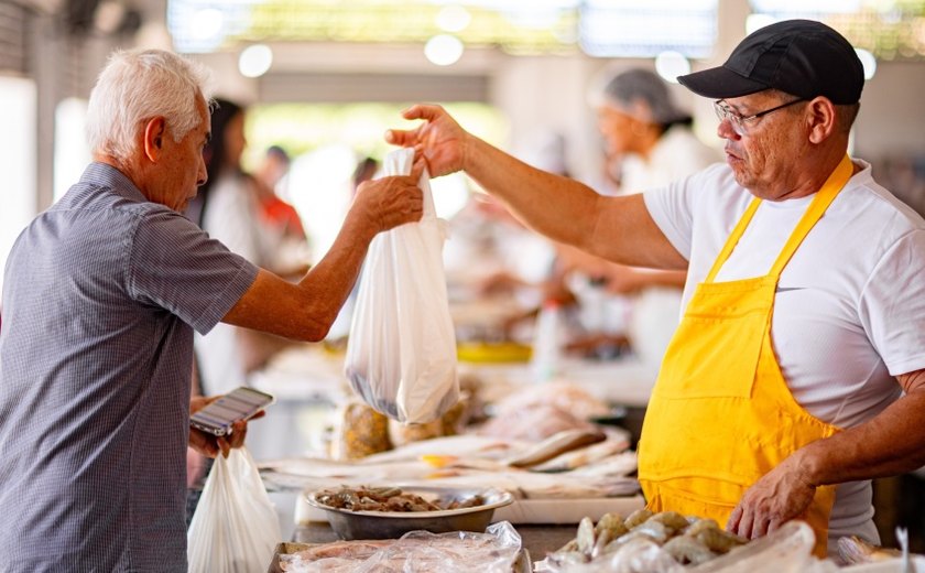 Veja o funcionamento do comércio e mercados em Maceió no feriado de 20 de novembro