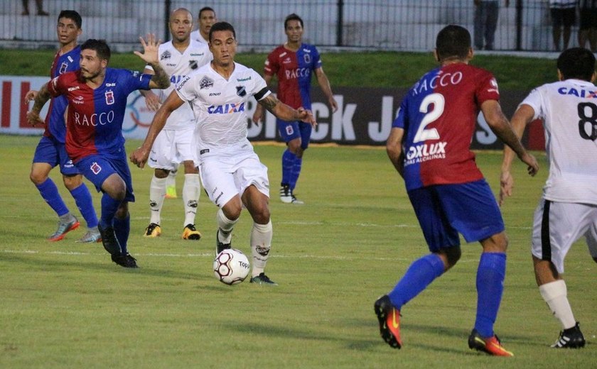 ABC e Paraná ficam no empate sem gols em estreia pela Série B