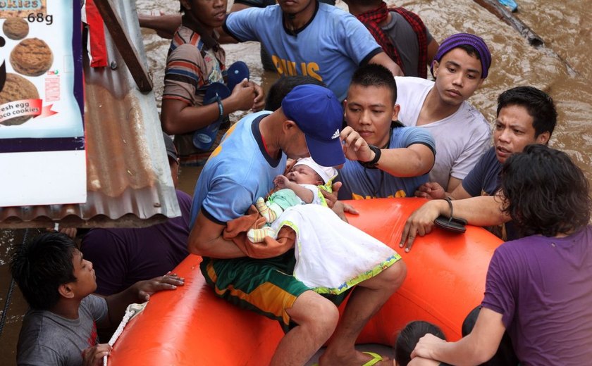 Número de mortos na tempestade tropical 'Tembin' nas Filipinas passa de 180