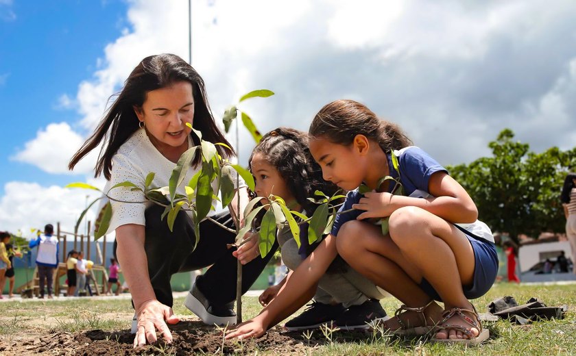 Deputada Fátima Canuto destaca ações em sintonia com pautas da COP30