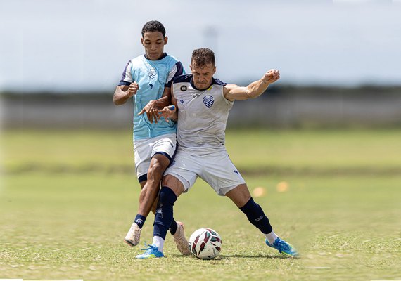 CSA paga salários e afasta crise no clube