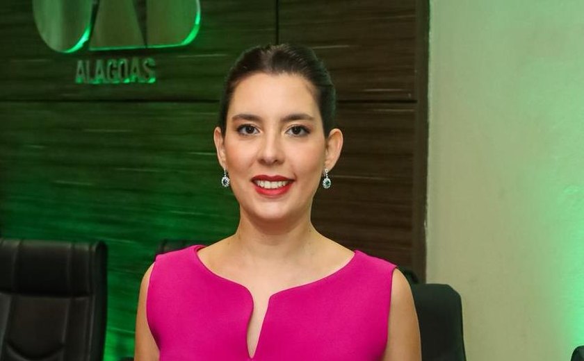 Advogada Cristiana Maya toma posse como conselheira da ABMCJ e reforça atuação em defesa das mulheres advogadas