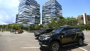 PF quer investigar entrada de ex-assessor de Bolsonaro nos Estados Unidos