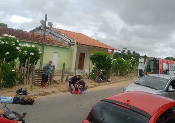 Motociclistas ficam feridos após colisão frontal em Arapiraca