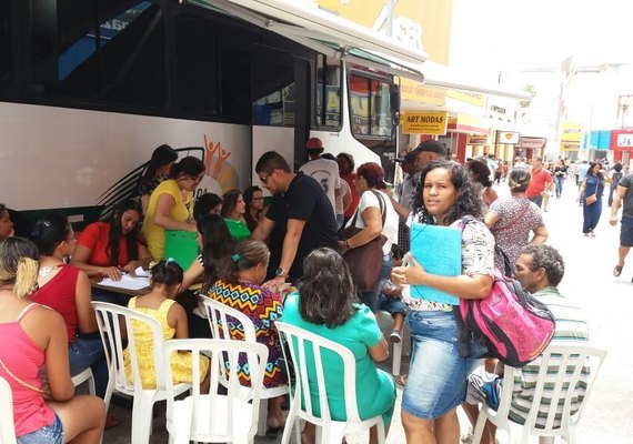 Programa 'Defensoria na Comunidade' realiza ação no Vergel do Lago