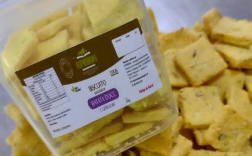 Agricultoras produzem biscoitos veganos