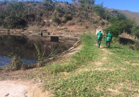 Prefeitura monta operação no litoral norte para investigar manchas escuras